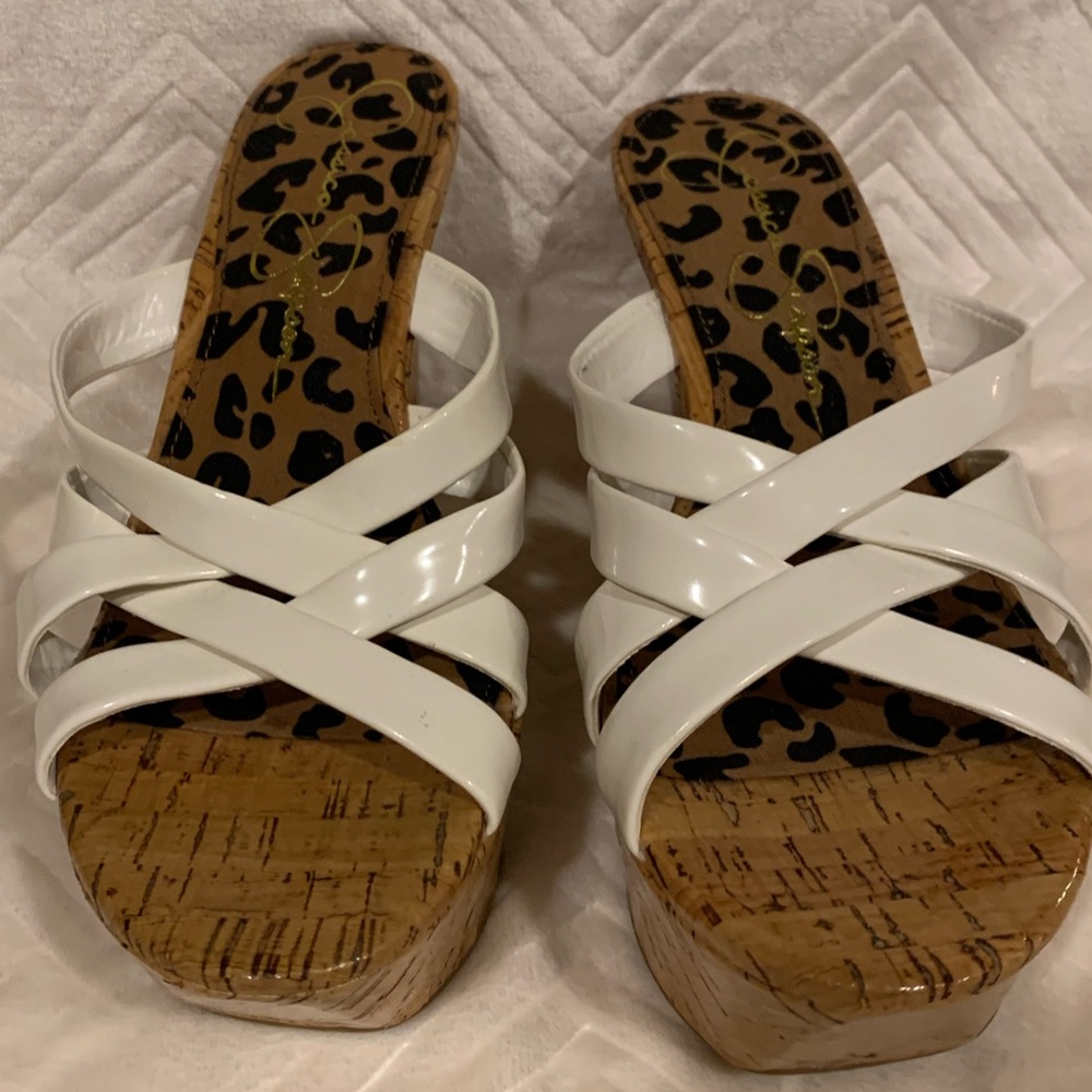 Jessica Simpson Violas White Platform
Wedge Sandals 7.5 Good Preowned condition